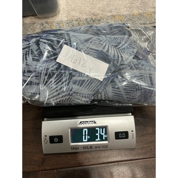 Guess Womens Sleeveless Palm Leaf Print Halter Top Blue Sz Large Flowy Boho NEW - Picture 11 of 11